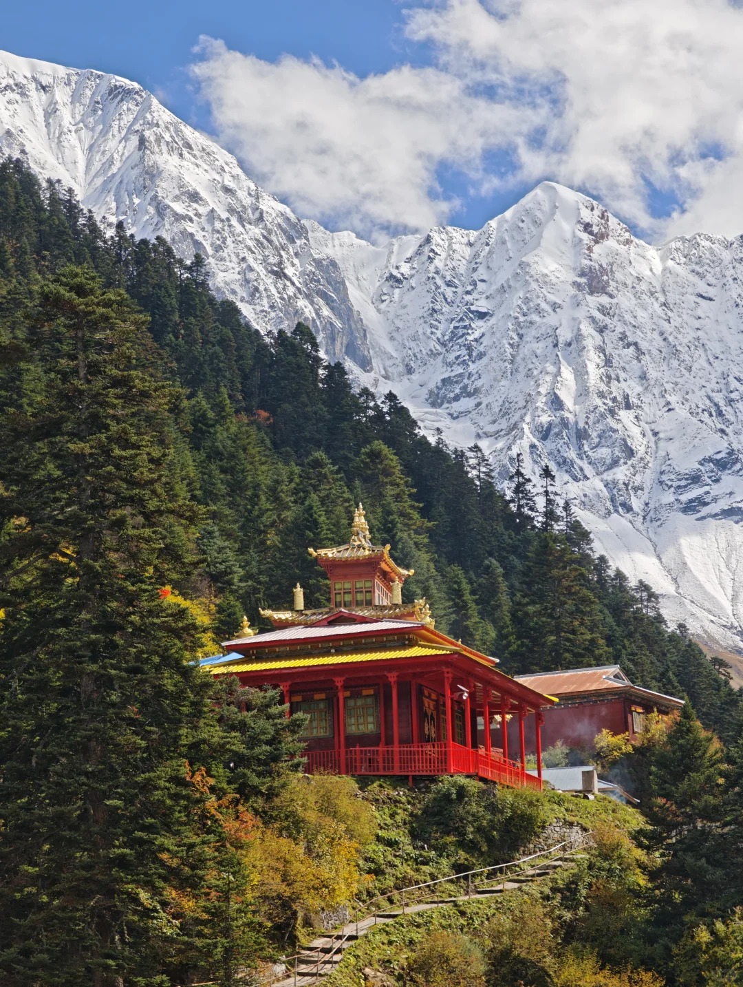 中国最后一个通公路的县城墨脱,进藏必去。_1_行走的阿卓_墨脱-来自52tours 我爱旅游网